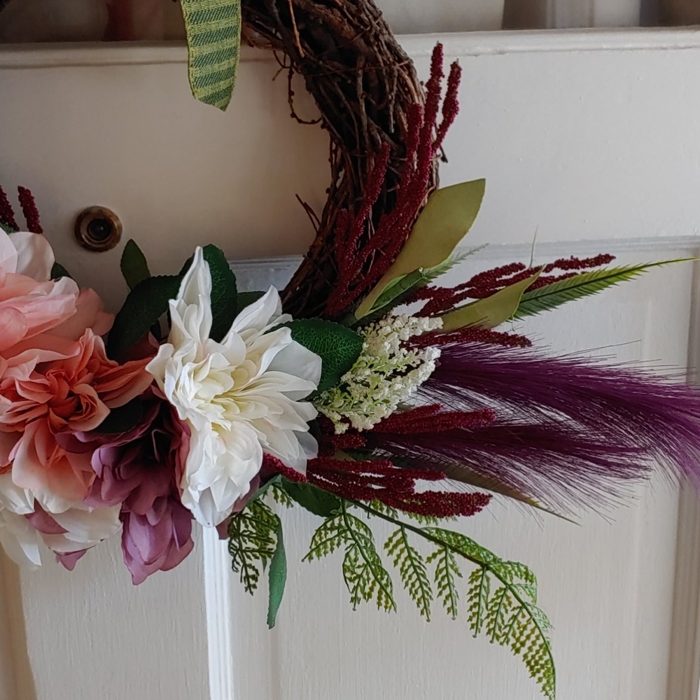 Handmade Door Wreath - Picture 3 of 4